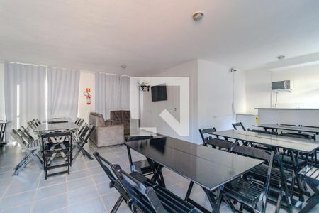 Apartamento para alugar com 42m², 2 quartos e sem vagaÁrea comum - Salão de festas