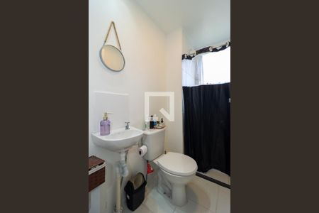 Apartamento para alugar com 42m², 2 quartos e sem vagaBanheiro