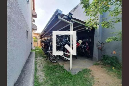 Apartamento à venda com 60m², 3 quartos e sem vagaÁrea comum