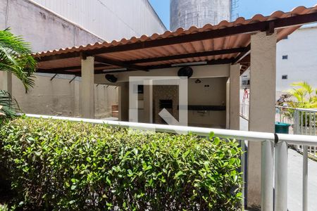 Apartamento à venda com 60m², 3 quartos e sem vagaÁrea comum