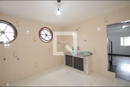 Casa para alugar com 150m², 2 quartos e sem vagaCozinha