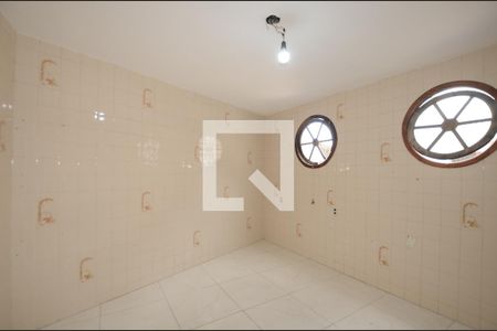 Casa para alugar com 150m², 2 quartos e sem vagaCozinha