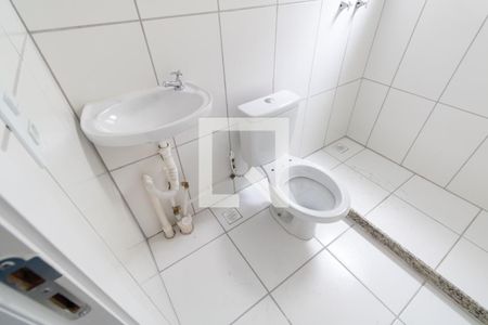 Apartamento para alugar com 45m², 2 quartos e 1 vaga Apartamento para alugar com 45m², 2 quartos e 1 vagaBanheiro