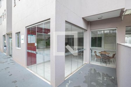 Apartamento para alugar com 54m², 2 quartos e 1 vaga Apartamento para alugar com 54m², 2 quartos e 1 vagaÁrea comum - Espaço Familia