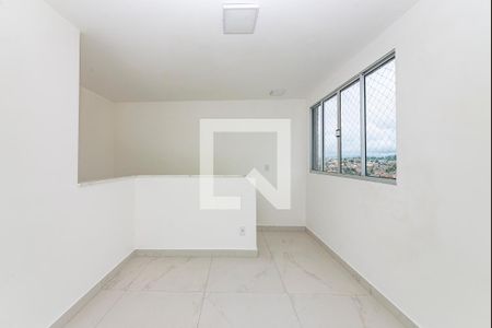 Sala 2 de apartamento para alugar com 2 quartos, 135m² em Cabral, Contagem