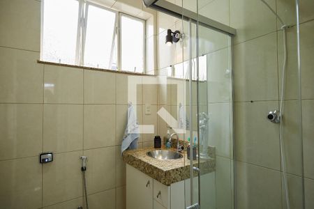 Apartamento à venda com 100m², 3 quartos e 1 vaga Apartamento à venda com 100m², 3 quartos e 1 vagaBanheiro