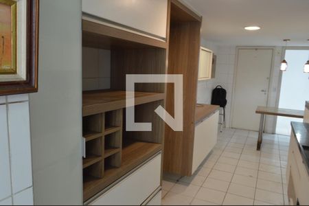 Apartamento para alugar com 128m², 4 quartos e 2 vagasCozinha