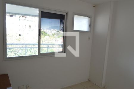 Apartamento para alugar com 128m², 4 quartos e 2 vagasQuarto 3