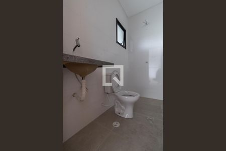 Apartamento à venda com 46m², 2 quartos e 1 vaga Apartamento à venda com 46m², 2 quartos e 1 vagaBanheiro