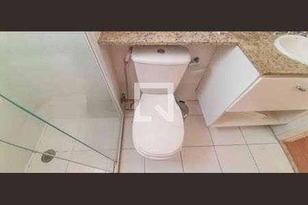 Apartamento à venda com 56m², 2 quartos e 1 vaga Apartamento à venda com 56m², 2 quartos e 1 vagaBanheiro da Suíte