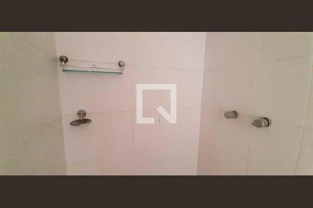 Apartamento à venda com 56m², 2 quartos e 1 vaga Apartamento à venda com 56m², 2 quartos e 1 vagaBanheiro Social