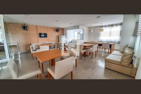 Apartamento à venda com 56m², 2 quartos e 1 vaga Apartamento à venda com 56m², 2 quartos e 1 vagaÁrea comum