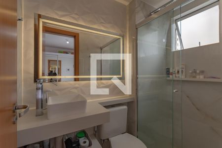 Apartamento à venda com 50m², 2 quartos e 1 vaga Apartamento à venda com 50m², 2 quartos e 1 vagaBanheiro Suíte