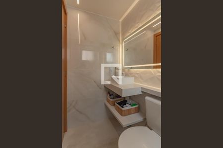 Apartamento à venda com 50m², 2 quartos e 1 vaga Apartamento à venda com 50m², 2 quartos e 1 vagaBanheiro Suíte