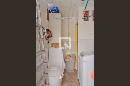 Casa à venda com 131m², 2 quartos e 2 vagas Casa à venda com 131m², 2 quartos e 2 vagasÁrea de Serviço