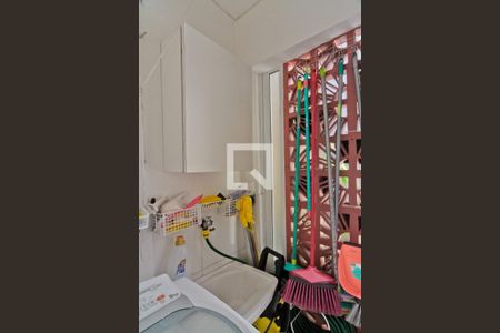 Casa à venda com 131m², 2 quartos e 2 vagas Casa à venda com 131m², 2 quartos e 2 vagasÁrea de Serviço