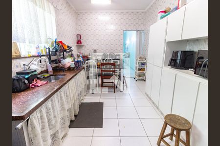 Casa à venda com 217m², 4 quartos e 2 vagasCozinha