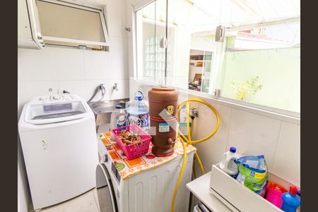 Casa à venda com 217m², 4 quartos e 2 vagasÁrea de Serviço