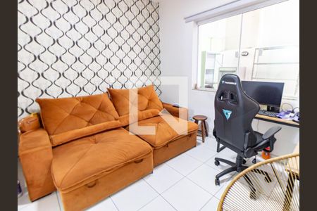 Casa à venda com 217m², 4 quartos e 2 vagasQuarto