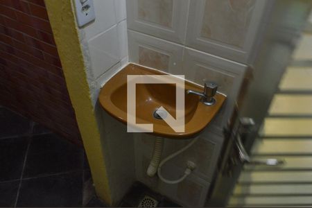 Casa de condomínio para alugar com 230m², 6 quartos e 2 vagas Casa de condomínio para alugar com 230m², 6 quartos e 2 vagasBanheiro da Suíte 2