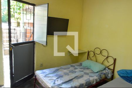 Casa de condomínio para alugar com 230m², 6 quartos e 2 vagas Casa de condomínio para alugar com 230m², 6 quartos e 2 vagasSuíte 2