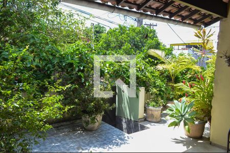 Casa de condomínio para alugar com 230m², 6 quartos e 2 vagas Casa de condomínio para alugar com 230m², 6 quartos e 2 vagasJardim