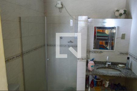 Casa de condomínio para alugar com 230m², 6 quartos e 2 vagas Casa de condomínio para alugar com 230m², 6 quartos e 2 vagasBanheiro da Suíte 1