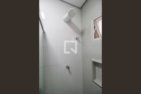 Casa para alugar com 35m², 1 quarto e sem vagaDetalhe do banheiro