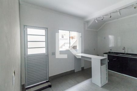 Sala/Cozinha de casa para alugar com 1 quarto, 35m² em Jardim Boa Vista, Carapicuíba