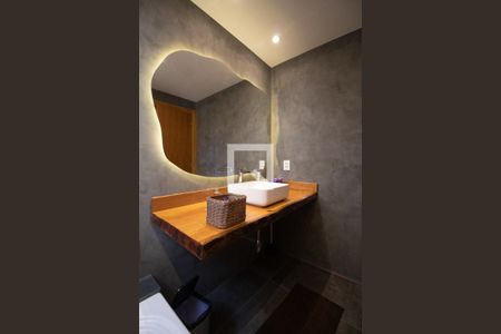 Casa para alugar com 128m², 3 quartos e 1 vagaBanheiro social