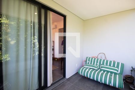 Casa para alugar com 128m², 3 quartos e 1 vagaSuíte - Varanda