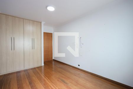 Casa à venda com 212m², 3 quartos e 3 vagasQuarto 2