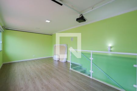 Casa à venda com 212m², 3 quartos e 3 vagasSala de cinema