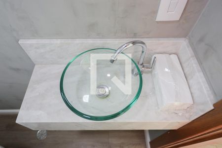 Casa à venda com 212m², 3 quartos e 3 vagasLavabo da sala de cinema