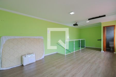 Casa à venda com 212m², 3 quartos e 3 vagasSala de cinema