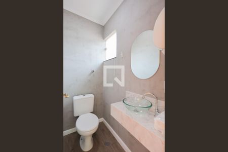 Casa à venda com 212m², 3 quartos e 3 vagasLavabo da sala de cinema