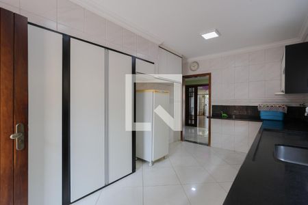 Casa à venda com 212m², 3 quartos e 3 vagasCozinha