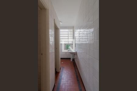 Casa à venda com 462m², 1 quarto e 8 vagasGalpão/Banheiro