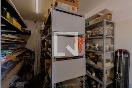 Casa à venda com 462m², 1 quarto e 8 vagasGalpão