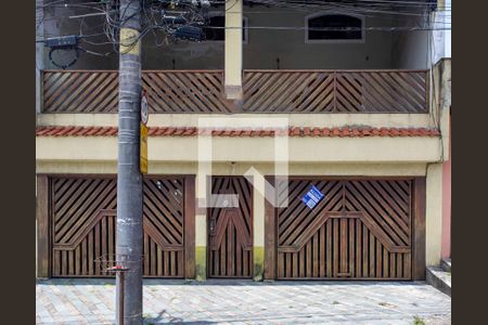 Casa à venda com 405m², 2 quartos e 1 vagafachada