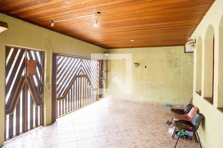 Casa à venda com 405m², 2 quartos e 1 vagaGaragem