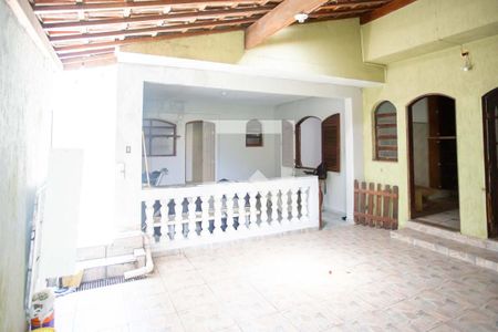 Casa à venda com 405m², 2 quartos e 1 vagaÁrea de Serviço