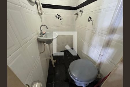 Casa para alugar com 211m², 5 quartos e 1 vagaBanheiro do terraço