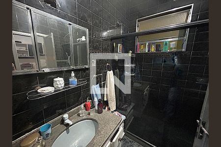 Casa para alugar com 211m², 5 quartos e 1 vagaBanheiro