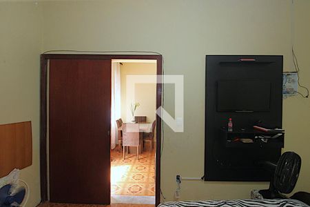 Casa para alugar com 211m², 5 quartos e 1 vagaQuarto 1