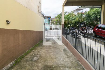 Apartamento à venda com 69m², 2 quartos e 1 vagaÁrea Comum - Portão da garagem