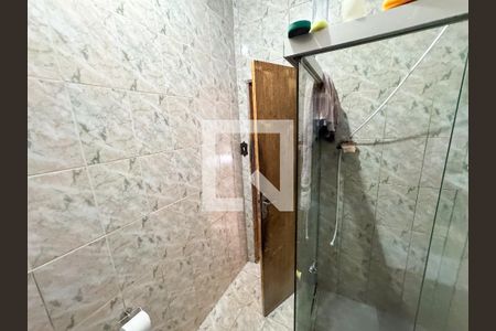 Casa à venda com 314m², 3 quartos e 2 vagasBanheiro