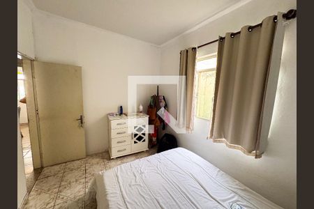 Casa à venda com 314m², 3 quartos e 2 vagasQuarto 2