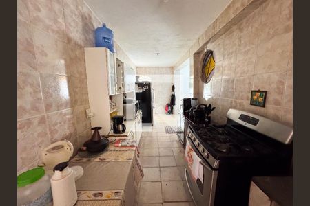 Casa à venda com 314m², 3 quartos e 2 vagasCozinha