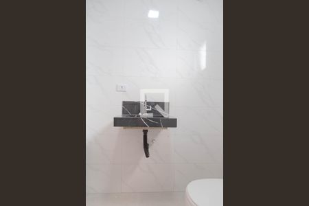 Casa à venda com 85m², 3 quartos e 3 vagasBanheiro